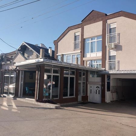 Fine Suites Ni Εξωτερικό φωτογραφία